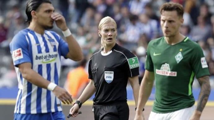 Remi Herte i Verdera uz debi prvog ženskog sudije u Bundesligi Remi Herte i Verdera uz debi prvog ženskog sudije u Bundesligi