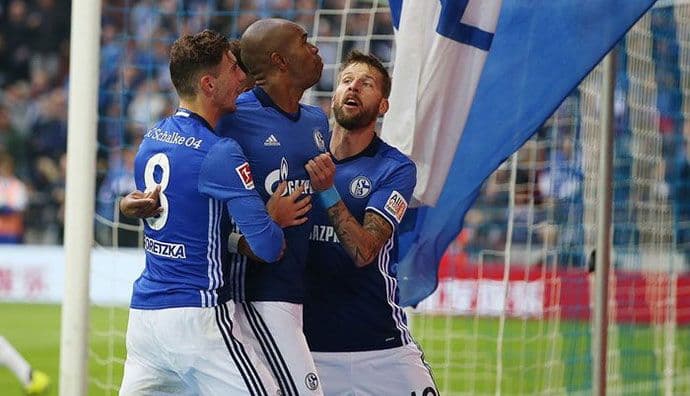 Šalke slomio otpor Štutgarta u drugom poluvremenu Šalke slomio otpor Štutgarta u drugom poluvremenu