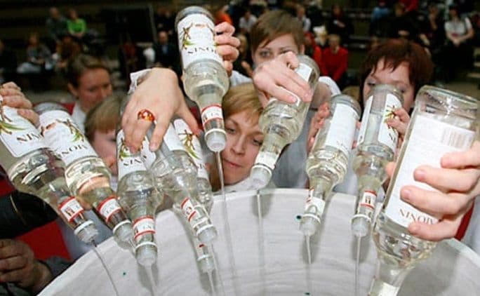 U Rusiji slave Dan trijeznih U Rusiji slave Dan trijeznih