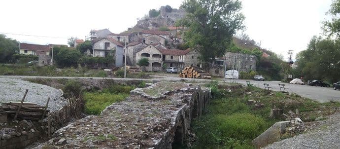 DUKLJANSKI TRAGOVI: Zapuštena bivša prijestonica na meti pljačkaša koji traže blago DUKLJANSKI TRAGOVI: Zapuštena bivša prijestonica na meti pljačkaša koji traže blago