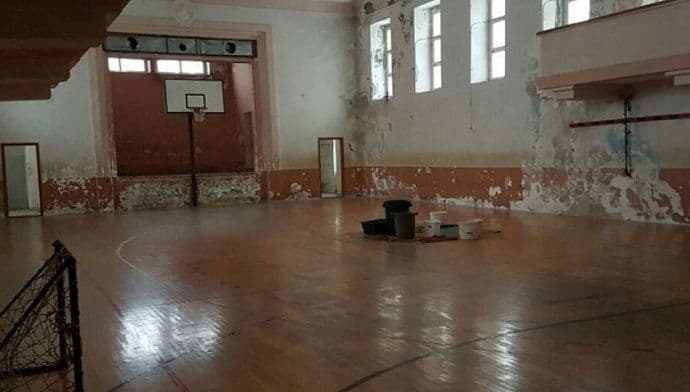 Počinje obnova sportske dvorane u cetinjskoj Gimnaziji Počinje obnova sportske dvorane u cetinjskoj Gimnaziji