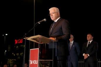 FOTO: Otvoren novi Logističko distributivno otkupni centar kompanije „Voli“ FOTO: Otvoren novi Logističko distributivno otkupni centar kompanije „Voli“
