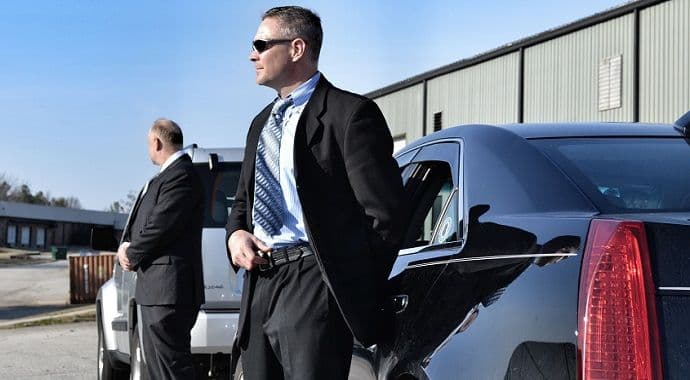 Vujanović ima devet tjelohranitelja, Brajović 12, Marković čak 13 Vujanović ima devet tjelohranitelja, Brajović 12, Marković čak 13