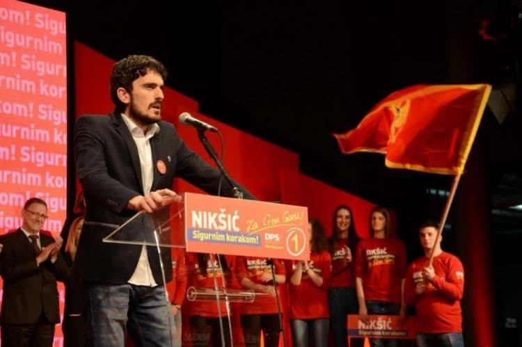 Burić: Destrukcija "Miloševićevih političkih unučića" Burić: Destrukcija "Miloševićevih političkih unučića"