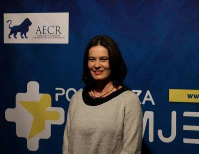 Uhapšeni Radunović i Drašković, Pavlović puštena da se brani sa slobode Uhapšeni Radunović i Drašković, Pavlović puštena da se brani sa slobode