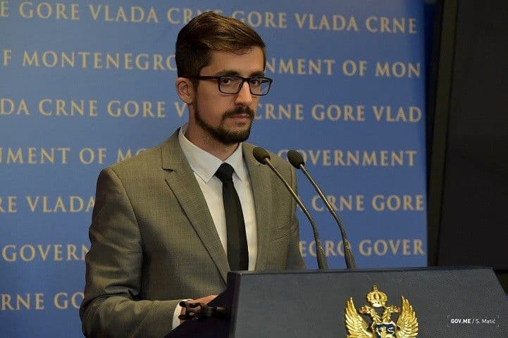 Nemanja Katnić državni sekretar u Ministarstvu finansija Nemanja Katnić državni sekretar u Ministarstvu finansija