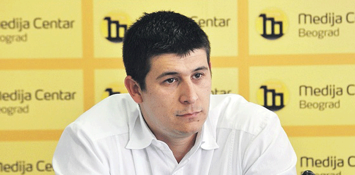 Dragomanović: Demokrate istrgle iz konteksta komentar napisan na Fejsbuku Dragomanović: Demokrate istrgle iz konteksta komentar napisan na Fejsbuku