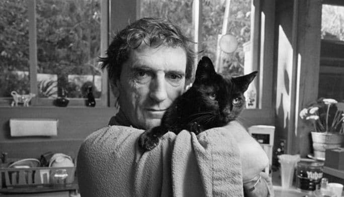 IN MEMORIAM: Hari Din Stenton - kosmička lutalica IN MEMORIAM: Hari Din Stenton - kosmička lutalica