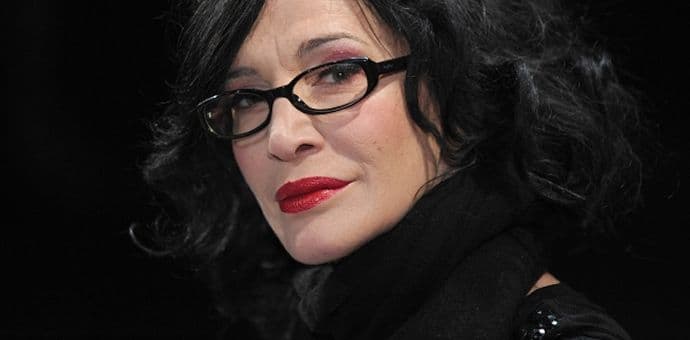 Senka BULIĆ, rediteljka i glumica: Iz pojma kapitalizam izvire velika i ružna energija Senka BULIĆ, rediteljka i glumica: Iz pojma kapitalizam izvire velika i ružna energija