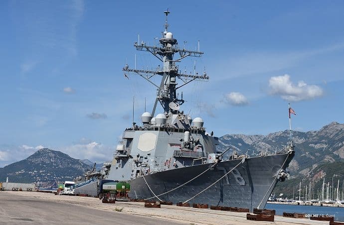 Brod Mornarice Sjedinjenih Američkih Država u posjeti Mornarici VCG Brod Mornarice Sjedinjenih Američkih Država u posjeti Mornarici VCG