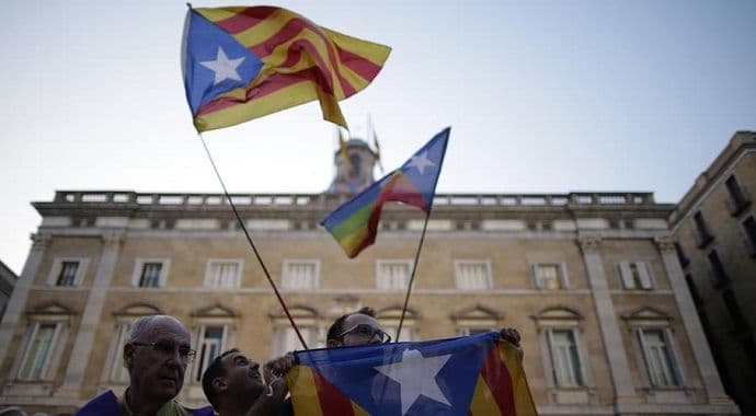 Katalonija odbila da preda kontrolu policije Madridu Katalonija odbila da preda kontrolu policije Madridu
