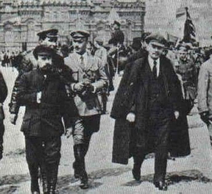 PODGORIČARENJE: Lenjinov Piper PODGORIČARENJE: Lenjinov Piper