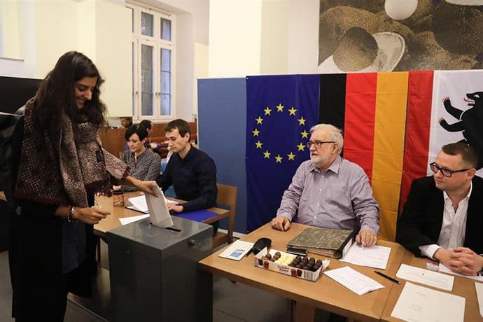 Izbori u Njemačkoj: Merkel ima velike izglede da osvoji istorijski, četvrti mandat Izbori u Njemačkoj: Merkel ima velike izglede da osvoji istorijski, četvrti mandat