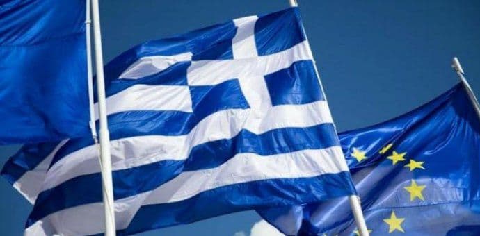 Učesnici Parade ponosa u Grčkoj napadnuti i bačeni u more Učesnici Parade ponosa u Grčkoj napadnuti i bačeni u more