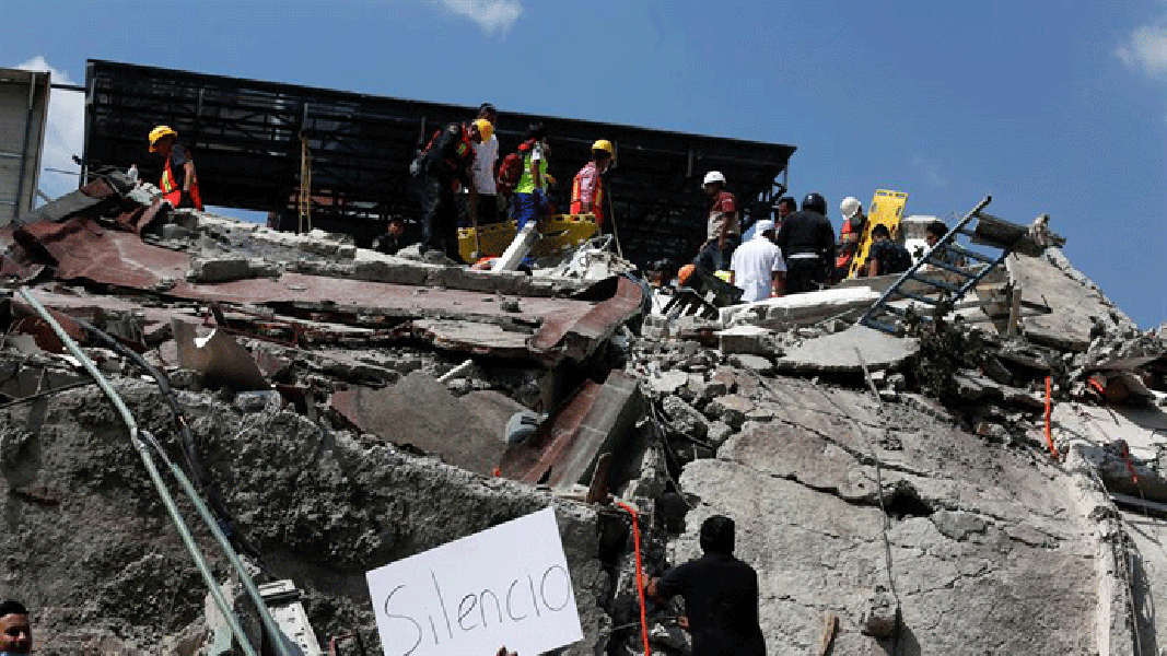 MEKSIKO: Potraga za preživjelima još tri dana MEKSIKO: Potraga za preživjelima još tri dana