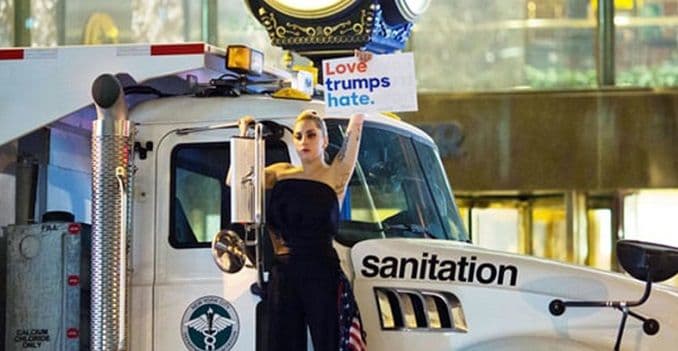 Holivud se jasno politički podijelio kao i Amerika Holivud se jasno politički podijelio kao i Amerika