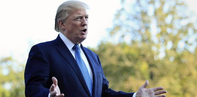 Tramp pozvao Tursku da ograniči vojne akcije u Siriji Tramp pozvao Tursku da ograniči vojne akcije u Siriji