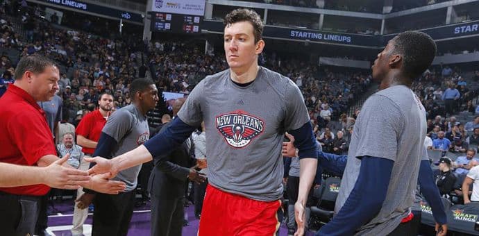 Ašik se bori sa Kronovom bolešću Ašik se bori sa Kronovom bolešću