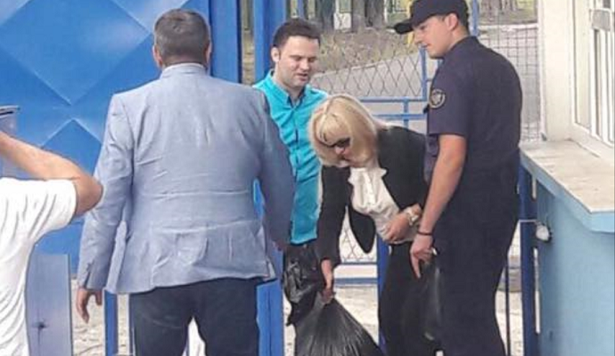 Čađenović izašao iz pritvora: Nijesu mogli da me natjeraju da lažno optužim čovjeka Čađenović izašao iz pritvora: Nijesu mogli da me natjeraju da lažno optužim čovjeka