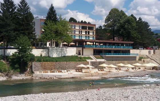 Uhapšen Beranac zbog uzvikivanja "Alahu ekber" Uhapšen Beranac zbog uzvikivanja "Alahu ekber"