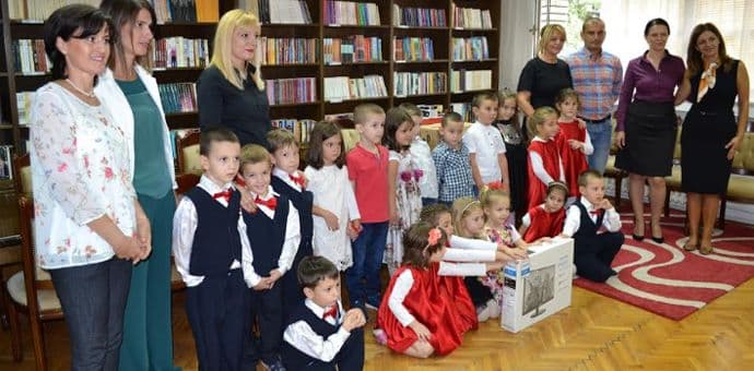 CEDIS donirao računare javnim predškolskim ustanovama CEDIS donirao računare javnim predškolskim ustanovama