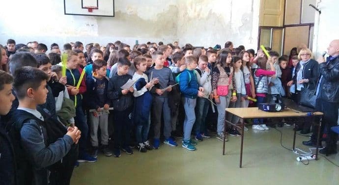 Nastavak projekta edukacije o bezbjednosti u saobraćaju u školama Nastavak projekta edukacije o bezbjednosti u saobraćaju u školama