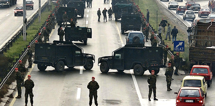Pripadnici JSO pravosnažno oslobođeni optužbi za pobunu Foto: REUTERS/Goran Tomasevic; REUTERS/Petar Kujundzic