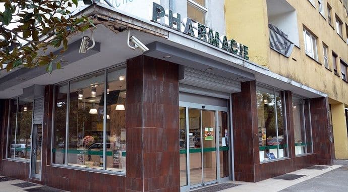 Sa receptom u 167 apoteka Sa receptom u 167 apoteka