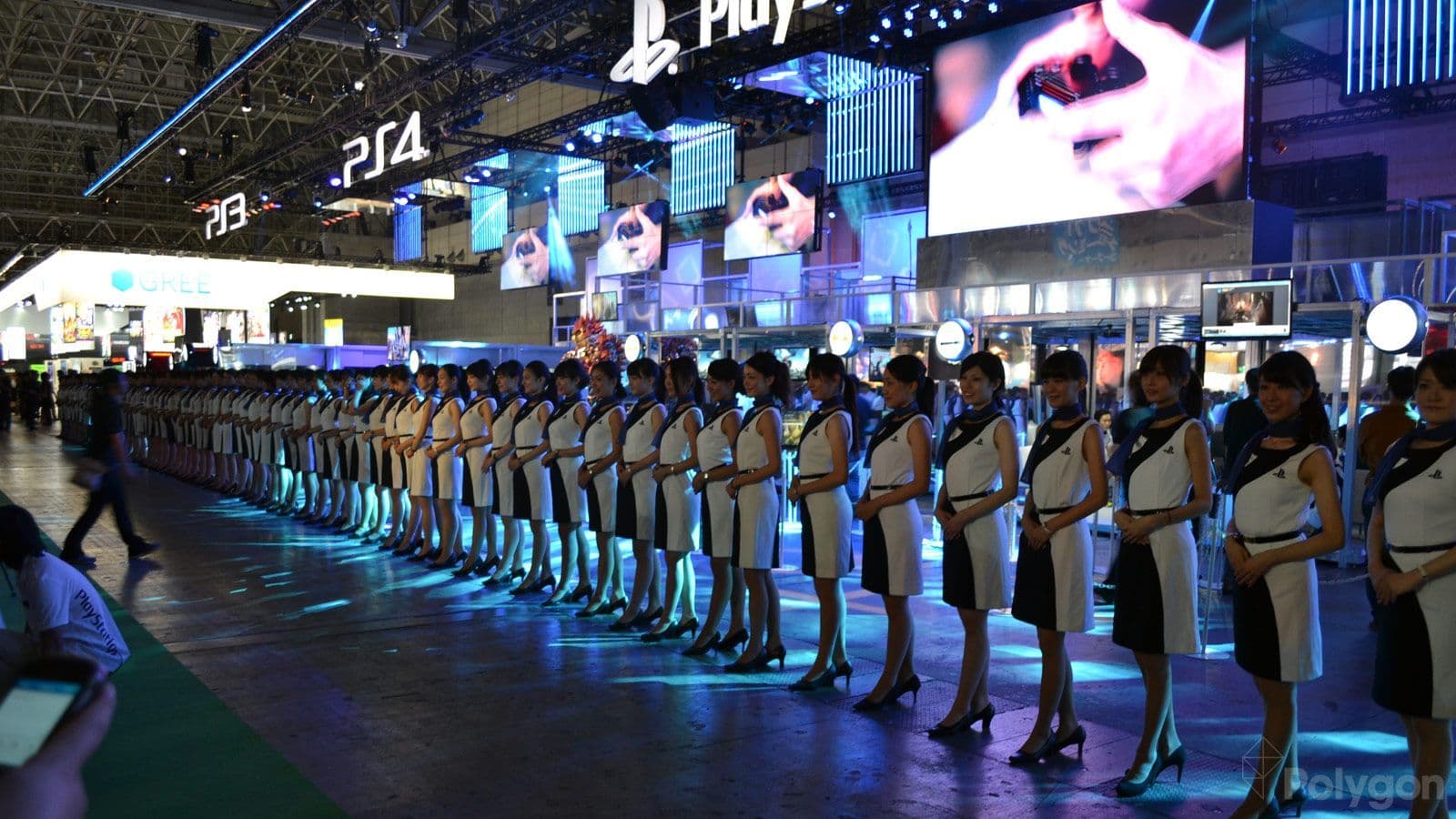 Robot koji izgleda poput žive žene predstavljen na Tokyo Game Showu (VIDEO) Robot koji izgleda poput žive žene predstavljen na Tokyo Game Showu (VIDEO)