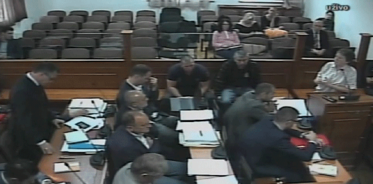 Sjutra nastavak suđenja: Odugovlačenje, trikovi i opstrukcije Sjutra nastavak suđenja: Odugovlačenje, trikovi i opstrukcije