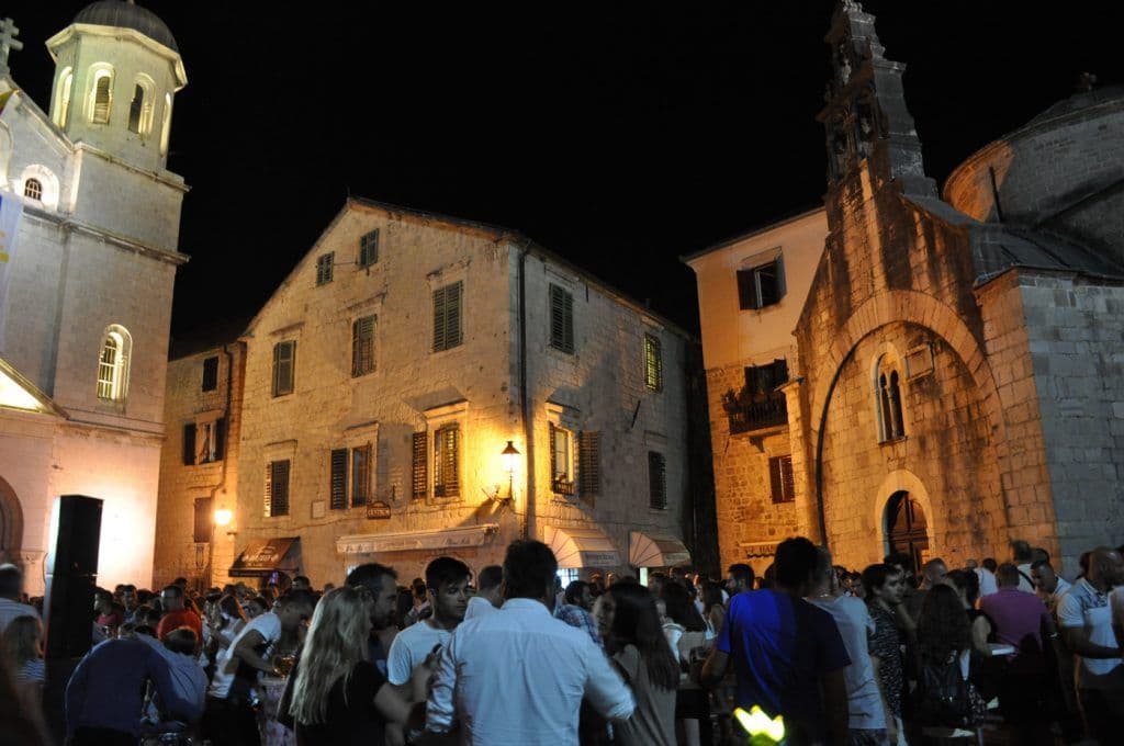 “Dolijala” nakon dvije godine: Ukrala iz crkve 250 eura “Dolijala” nakon dvije godine: Ukrala iz crkve 250 eura