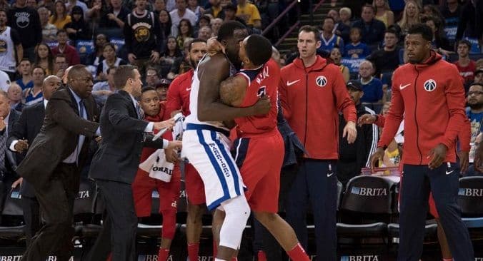 NBA: Visoke kazne za vinovnike tuče (VIDEO) NBA: Visoke kazne za vinovnike tuče (VIDEO)