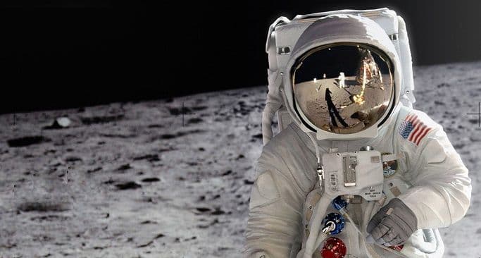 Najčudnije stvari koje su astronauti ostavili na Mjesecu Najčudnije stvari koje su astronauti ostavili na Mjesecu