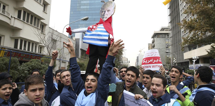 Teheran: Hiljade ljudi na protestu protiv Trampa i SAD-a Teheran: Hiljade ljudi na protestu protiv Trampa i SAD-a