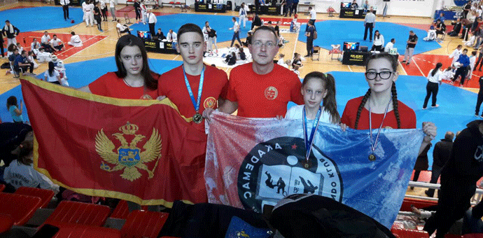 Mostar Open: Četiri medalje za tekvondiste "Akademca" Mostar Open: Četiri medalje za tekvondiste "Akademca"