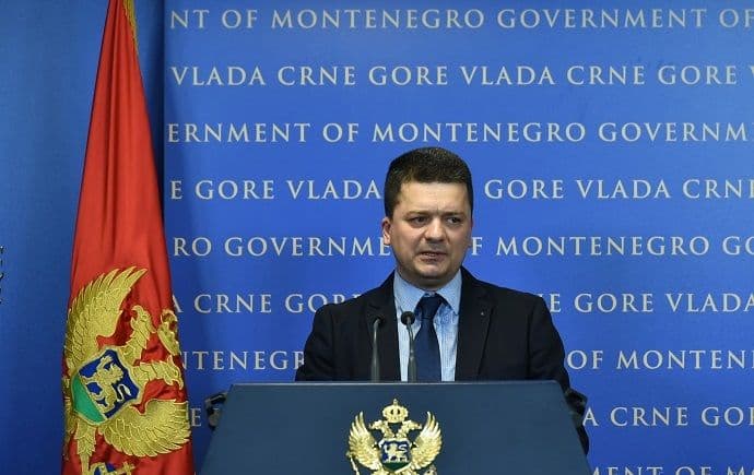 NIKOLIĆ: Zakon će sankcionisati ustaljene zloupotrebe osnivača i direktora DOO NIKOLIĆ: Zakon će sankcionisati ustaljene zloupotrebe osnivača i direktora DOO