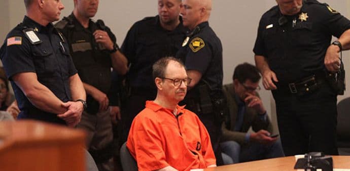 Monstrum: Ubio 71 ženu, dobio 48 doživotnih robija (VIDEO) Monstrum: Ubio 71 ženu, dobio 48 doživotnih robija (VIDEO)