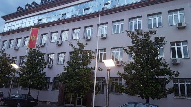 Četvorica Kavačana puštena da se brane sa slobode Četvorica Kavačana puštena da se brane sa slobode