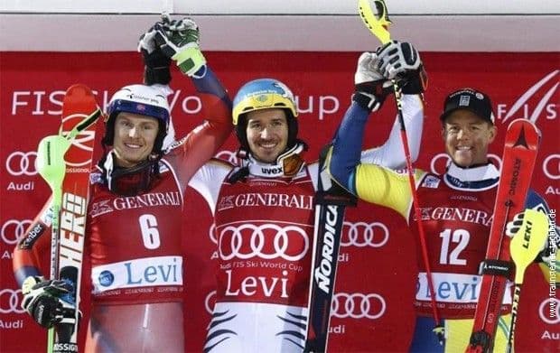 Nojrojter pobjednik prvog slaloma u sezoni Nojrojter pobjednik prvog slaloma u sezoni