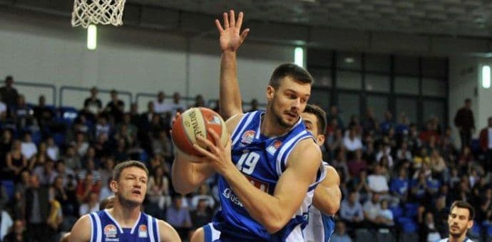 Zoran Nikolić sjajan na NBA kampu Zoran Nikolić sjajan na NBA kampu