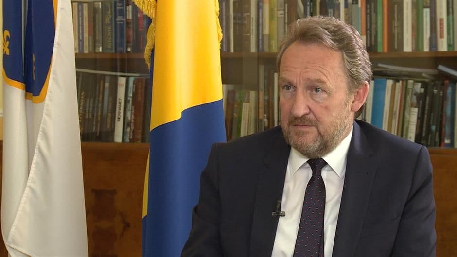 Izetbegović: Srbija i Hrvatska se naoružavaju, moramo i mi Izetbegović: Srbija i Hrvatska se naoružavaju, moramo i mi