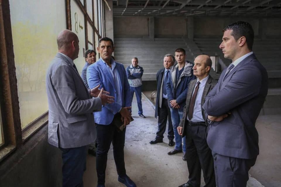 Za nekoliko dana izbor najpovoljnijeg izvodjača radova na bazenu Za nekoliko dana izbor najpovoljnijeg izvodjača radova na bazenu