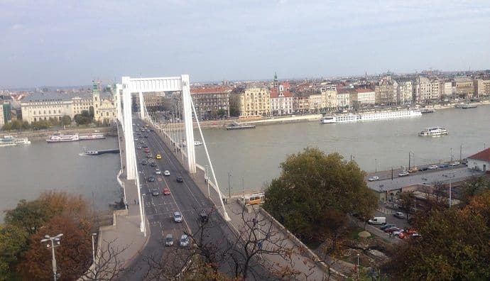 Dunav, gulaš i crnogorski restoran Dunav, gulaš i crnogorski restoran