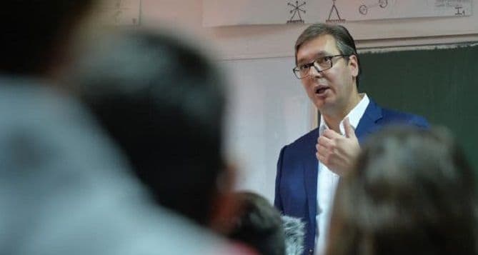 Vučić: EU nam neće dati da uđemo bez dokumenta s Prištinom Vučić: EU nam neće dati da uđemo bez dokumenta s Prištinom
