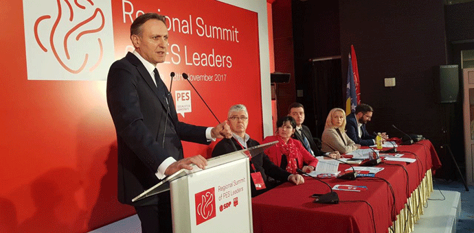 Krivokapić zahvalio Mekejnu i Tarneru za podršku na putu ka NATO-u Krivokapić zahvalio Mekejnu i Tarneru za podršku na putu ka NATO-u