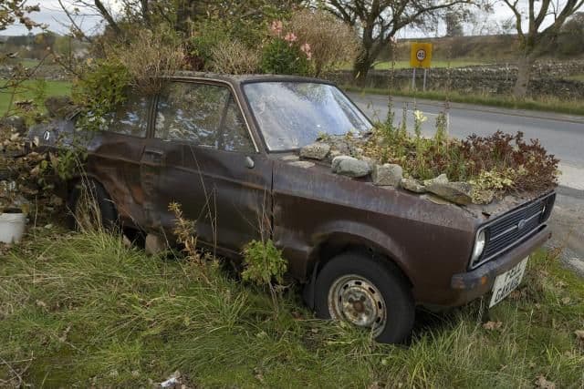 Zaboravio gdje je parkirao auto, pronašao ga 20 godina kasnije Zaboravio gdje je parkirao auto, pronašao ga 20 godina kasnije