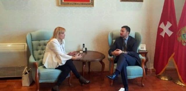 Prijestonica će pomoći rješavanje stambenih pitanja zdravstvenih radnika Prijestonica će pomoći rješavanje stambenih pitanja zdravstvenih radnika