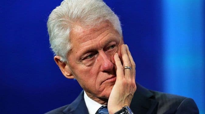 Četiri žene optužuju Klintona za seksualne napade Četiri žene optužuju Klintona za seksualne napade