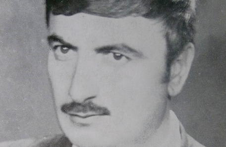 Orač u modroj njivi neba Orač u modroj njivi neba