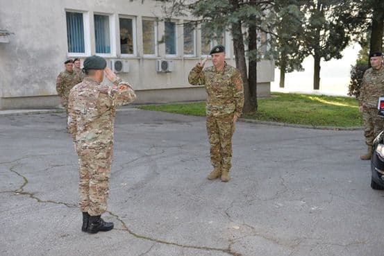Daković posjetio Pješadijski bataljon i Centar za obuku Daković posjetio Pješadijski bataljon i Centar za obuku